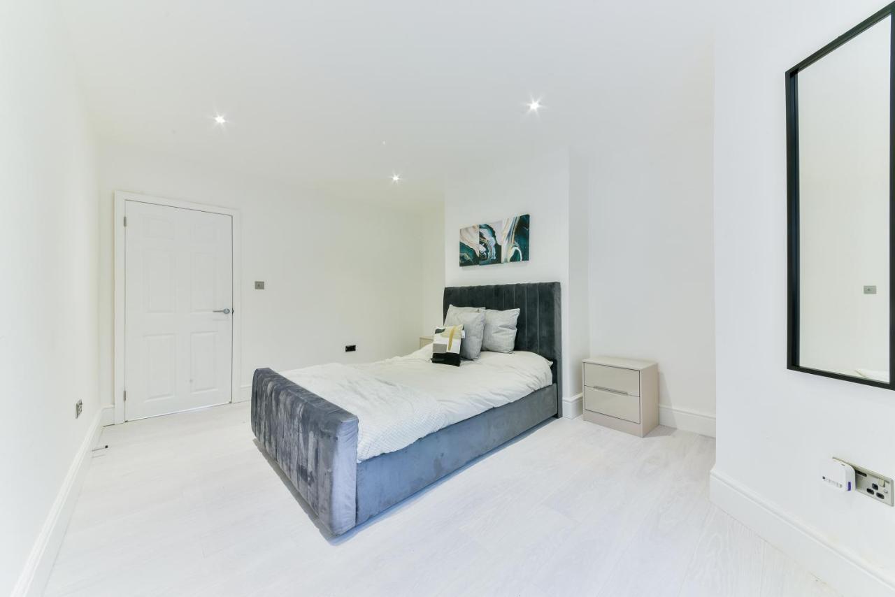 Amazing 2 Bed Apartment Clapham North London Exterior photo